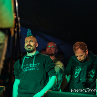 042 Kohouti v Bunkru křt&iacute; EP!
